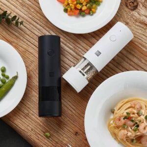 Electric Rechargeable Multi-function Seasoning Mill for Black Pepper Pepper and Sea Salt